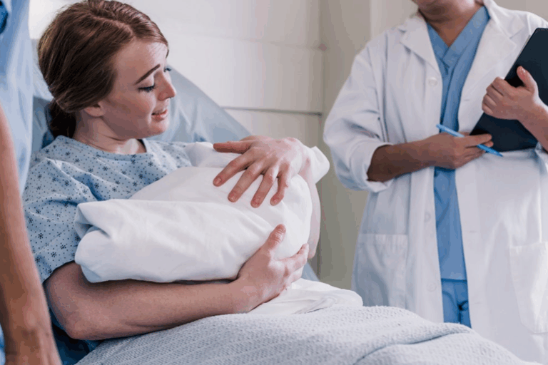 Normal & Painless Delivery - Dr Chavan Hospital Nashik